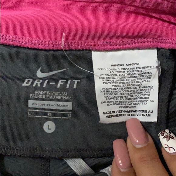Nike grey workout pants - Picture 2 of 3